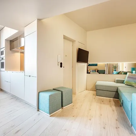 Apartament Deluxe By Homing Віавіа